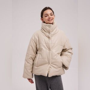 NAP cream zip up snap button puffer jacket